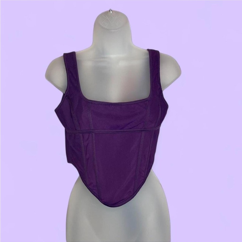 New Crop top With boning and Zip back